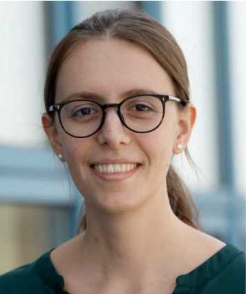 Professorin Vera Traub